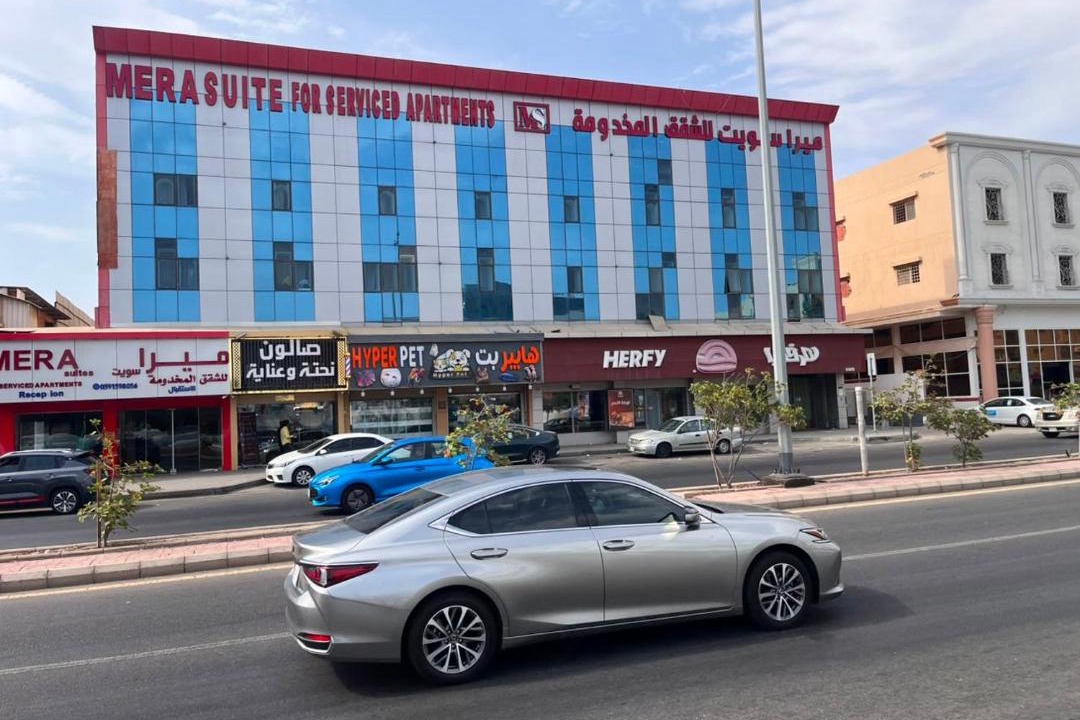 Photo of Others in King Abdul Aziz Road