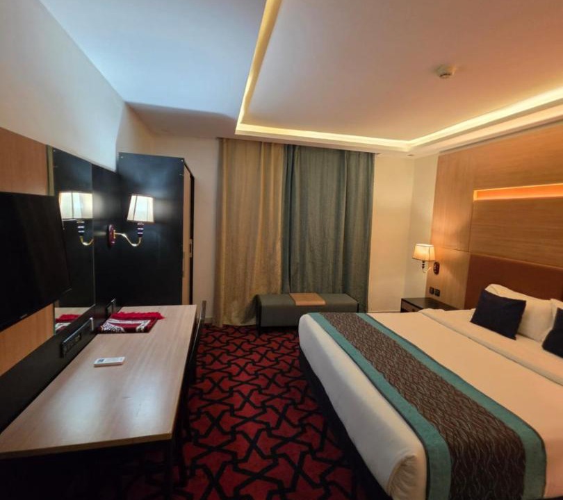 Photo of Bedroom in King Abdul Aziz Road