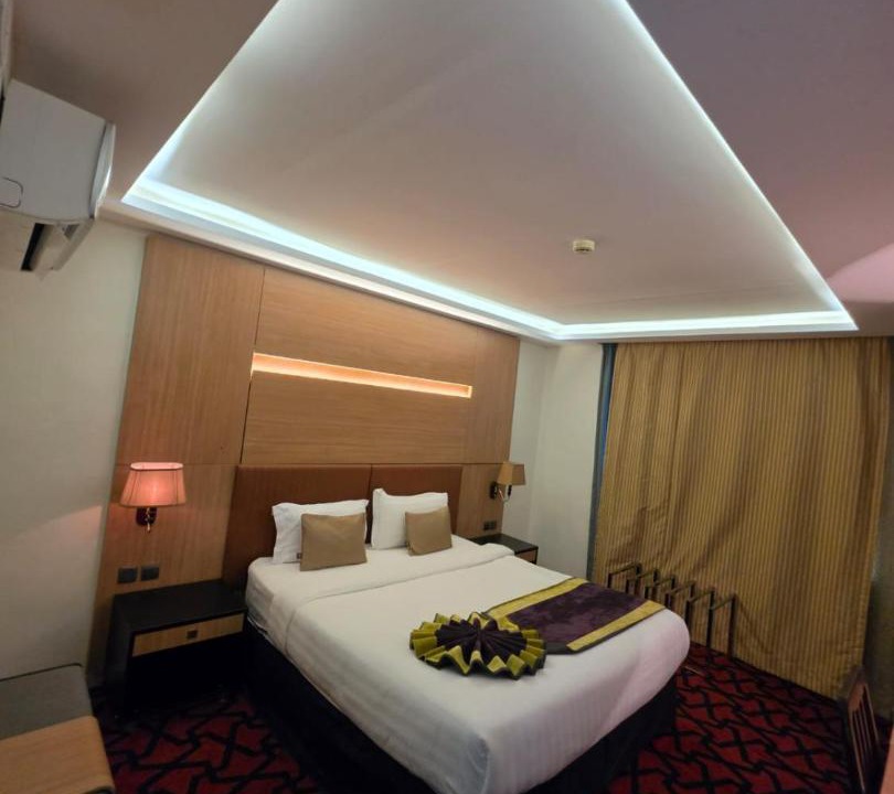 Photo of Bedroom in King Abdul Aziz Road