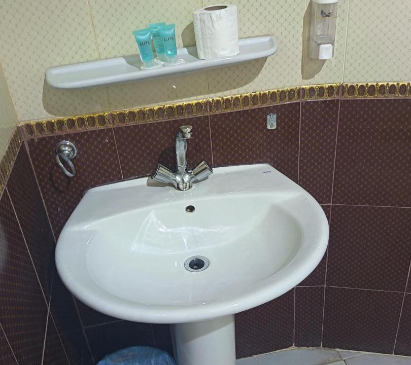 Photo of Bathroom in 60th Street