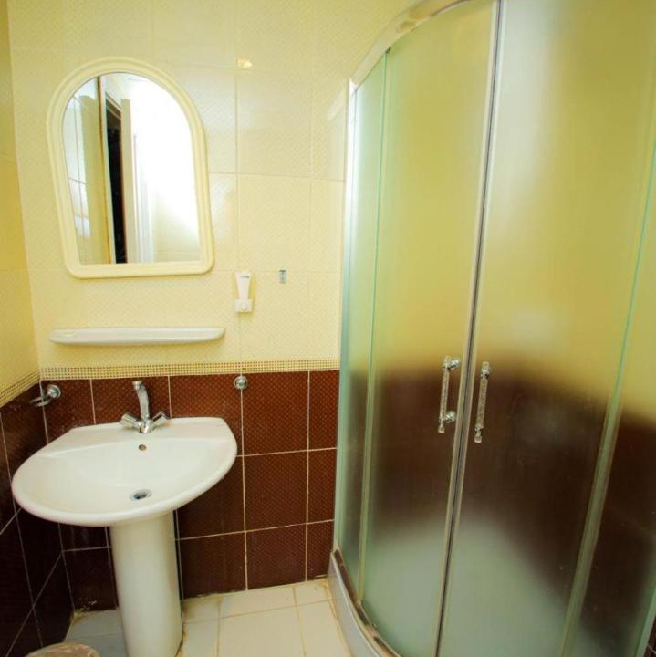 Photo of Bathroom in 60th Street