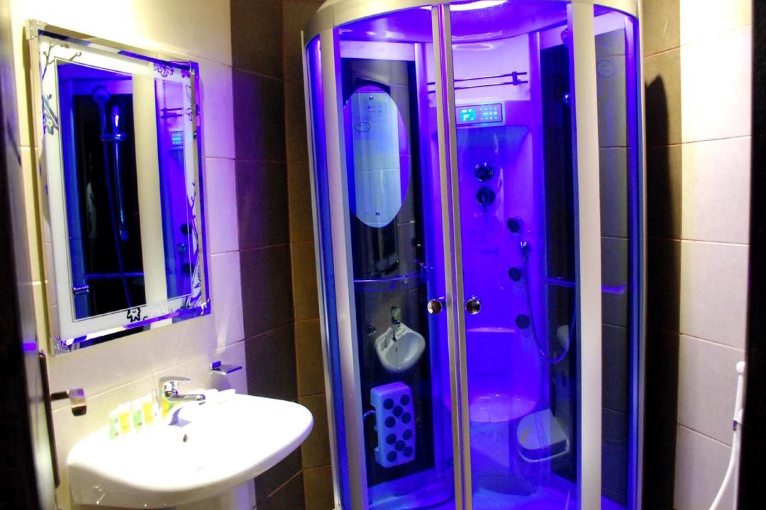 Photo of Bathroom in Qurish Street