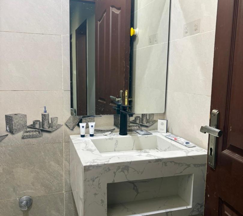Photo of Bathroom in Palestine Street
