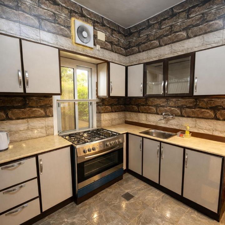 Photo of Kitchen in Rayyis