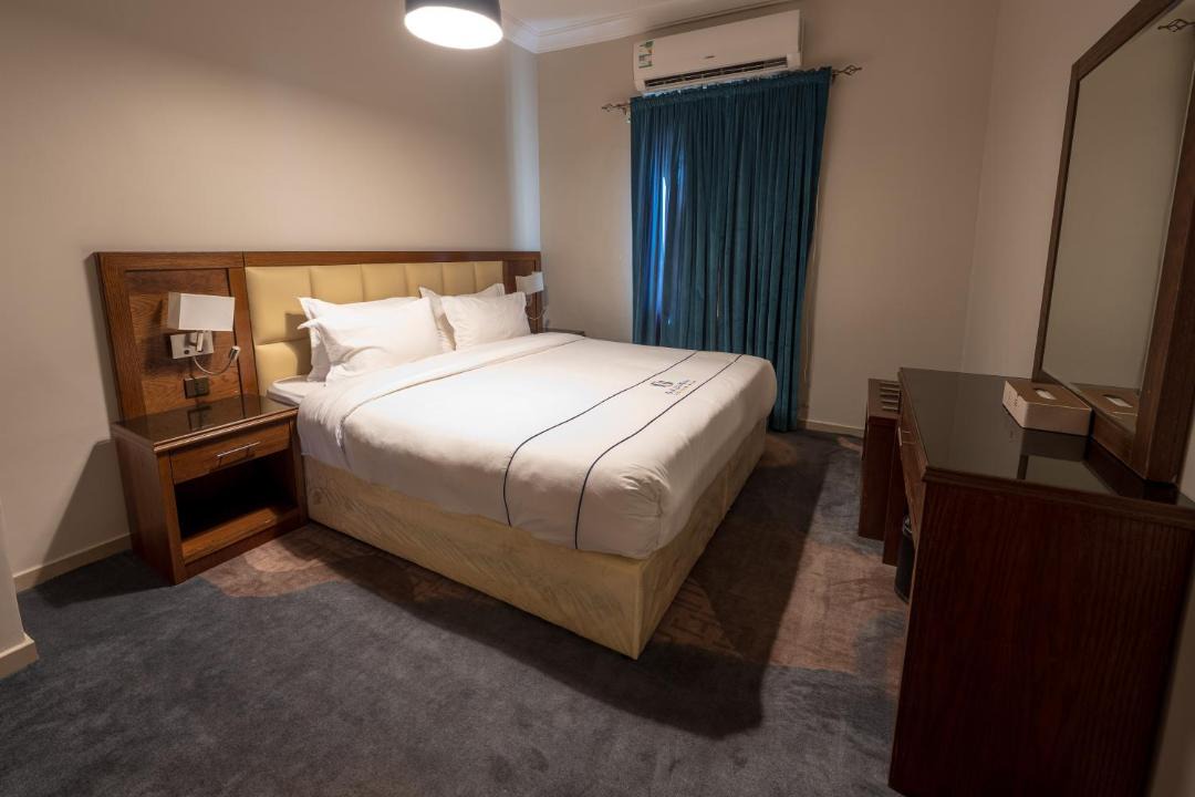 Photo of Bedroom in Qurish Street