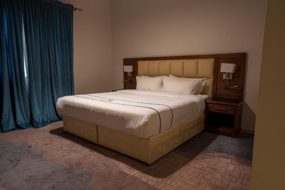 Photo of Bedroom in Qurish Street