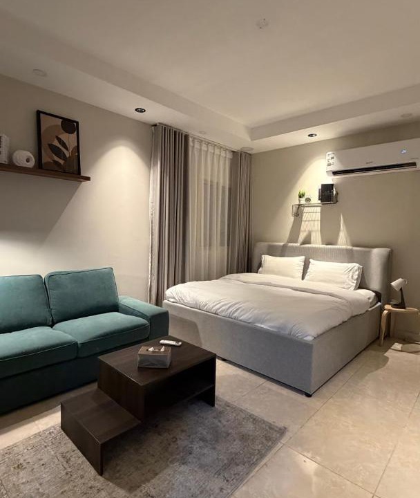 Photo of Bedroom in Dhahran