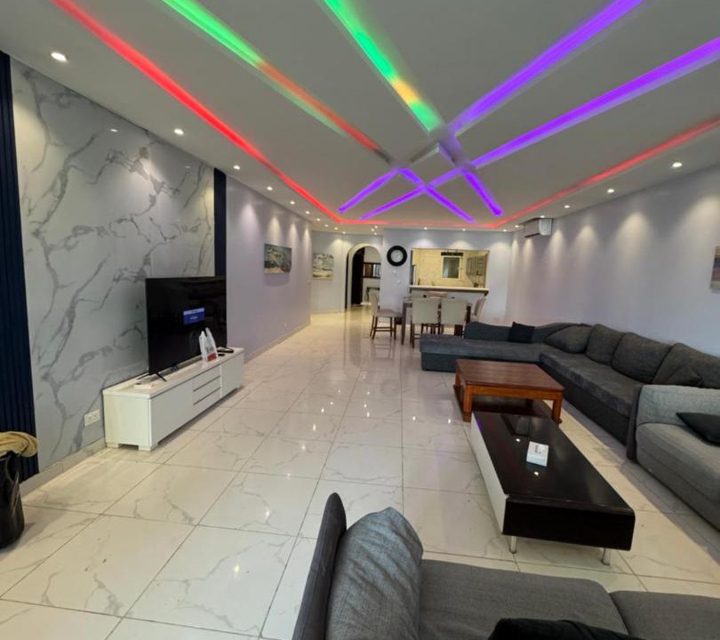 Photo of Livingroom in Durrat Al-Arous