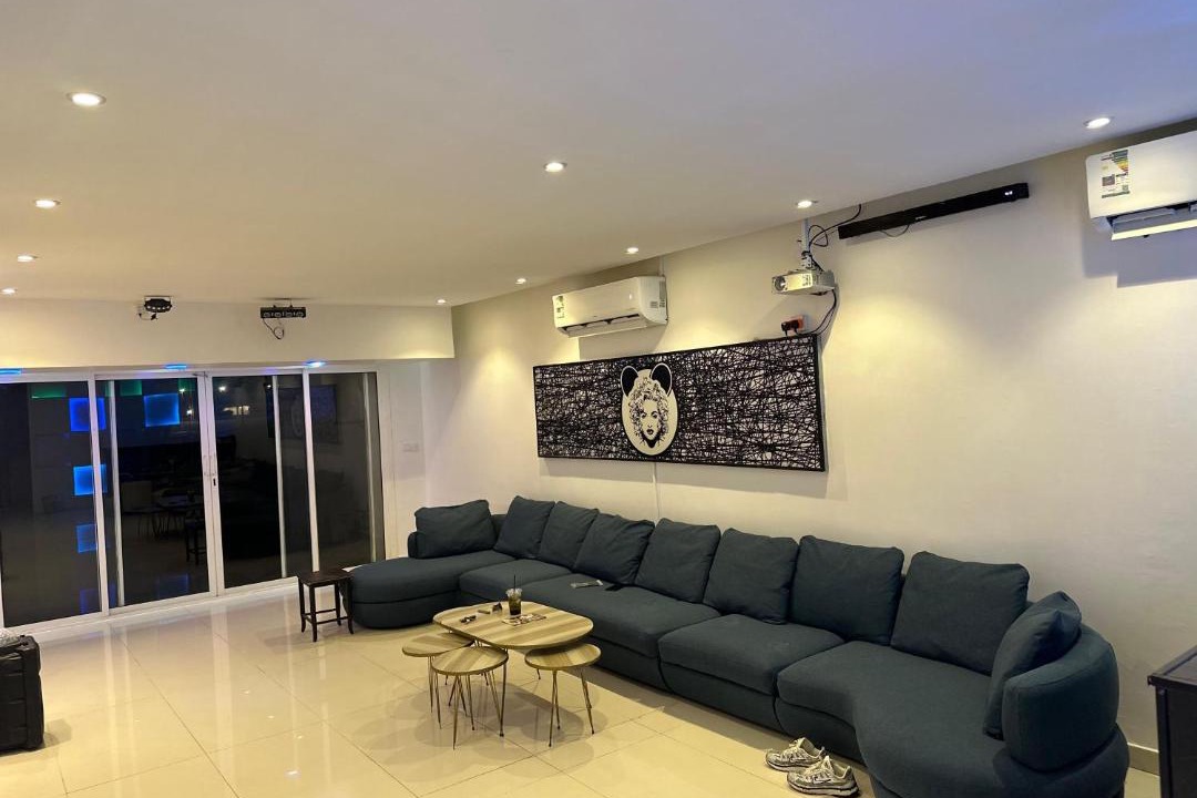 Photo of Livingroom in Durrat Al-Arous