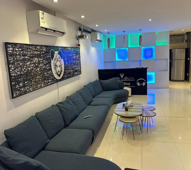 Photo of Livingroom in Durrat Al-Arous