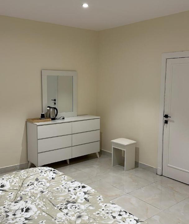 Photo of Bedroom in Shihar