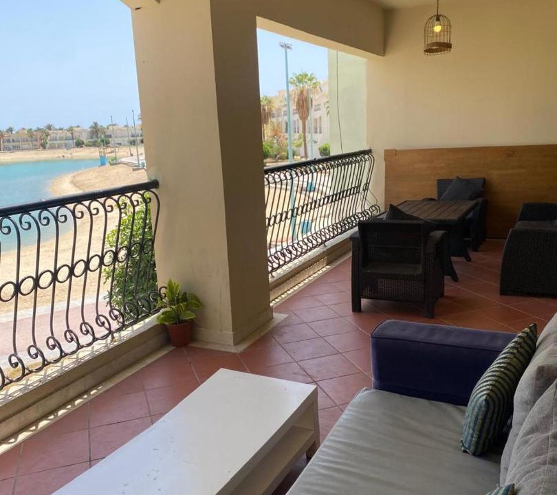 Photo of Patio Balcony in Durrat Al-Arous