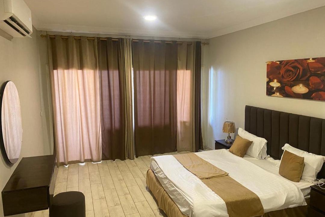 Photo of Bedroom in Durrat Al-Arous