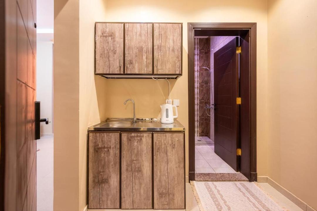 Photo of Bathroom in Hera Street