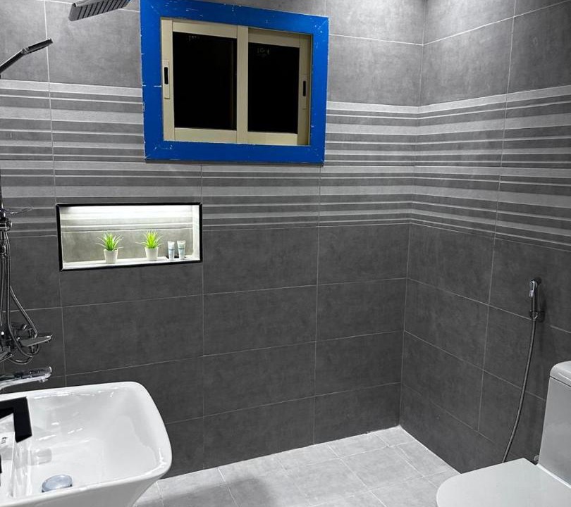 Photo of Bathroom in Batha Quraysh