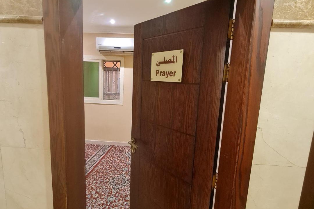 Photo of Bathroom in Hera Street