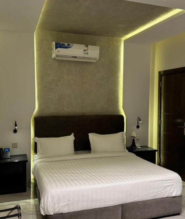 Photo of Bedroom in Taif