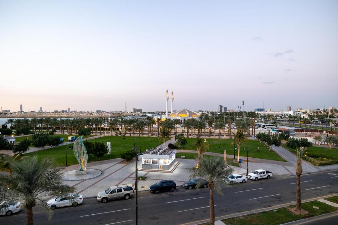Photo of Others in Al-Hamra'a