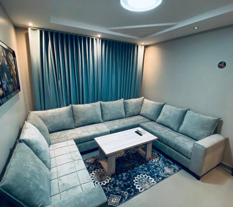 Photo of Livingroom in Qurish Street