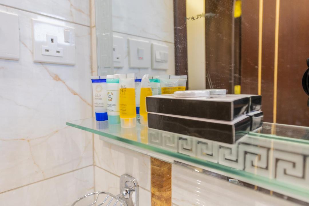 Photo of Bathroom in King Abdul Aziz Road