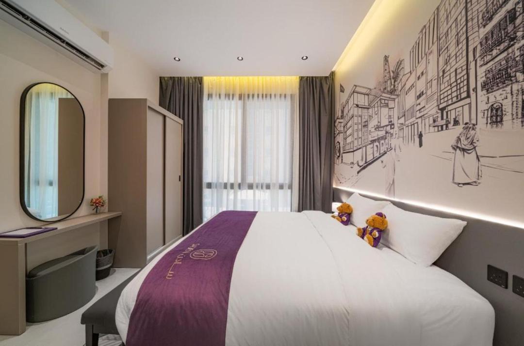 Photo of Bedroom in Sari Street