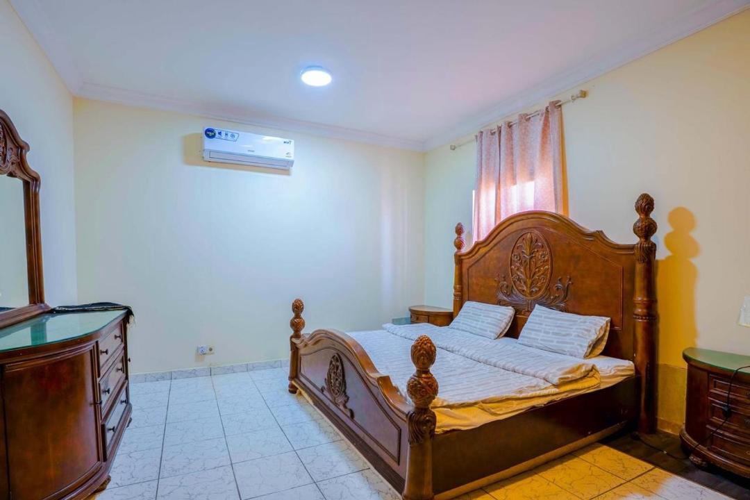Photo of Bedroom in Durrat Al-Arous