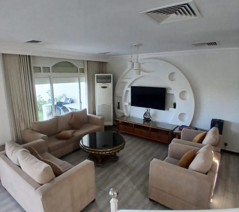Photo of Livingroom in Dhahban