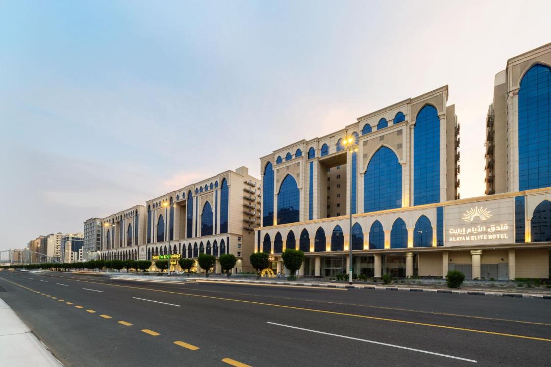 Photo of Buildings in Batha Quraysh