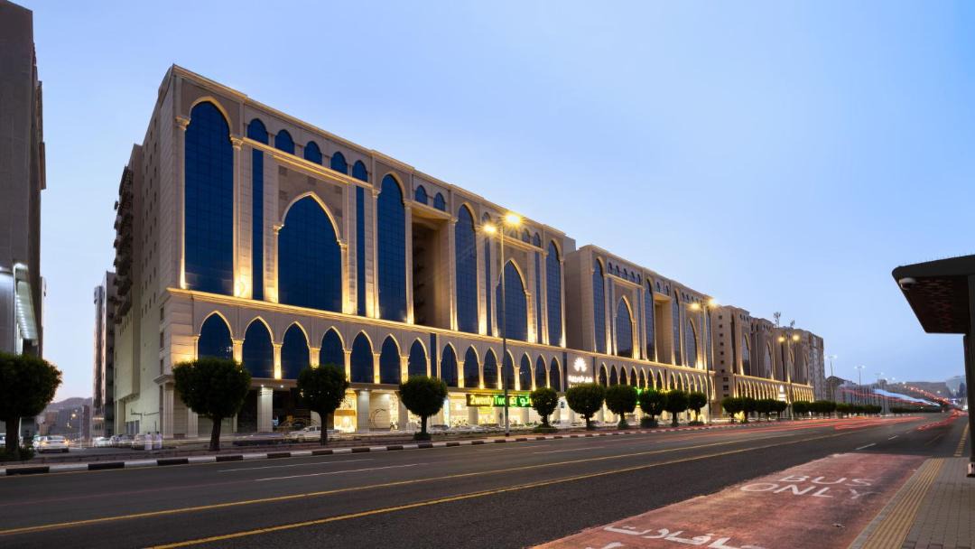 Photo of Buildings in Batha Quraysh