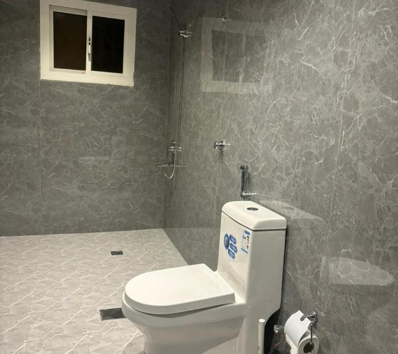 Photo of Bathroom in King Abdul Aziz Road