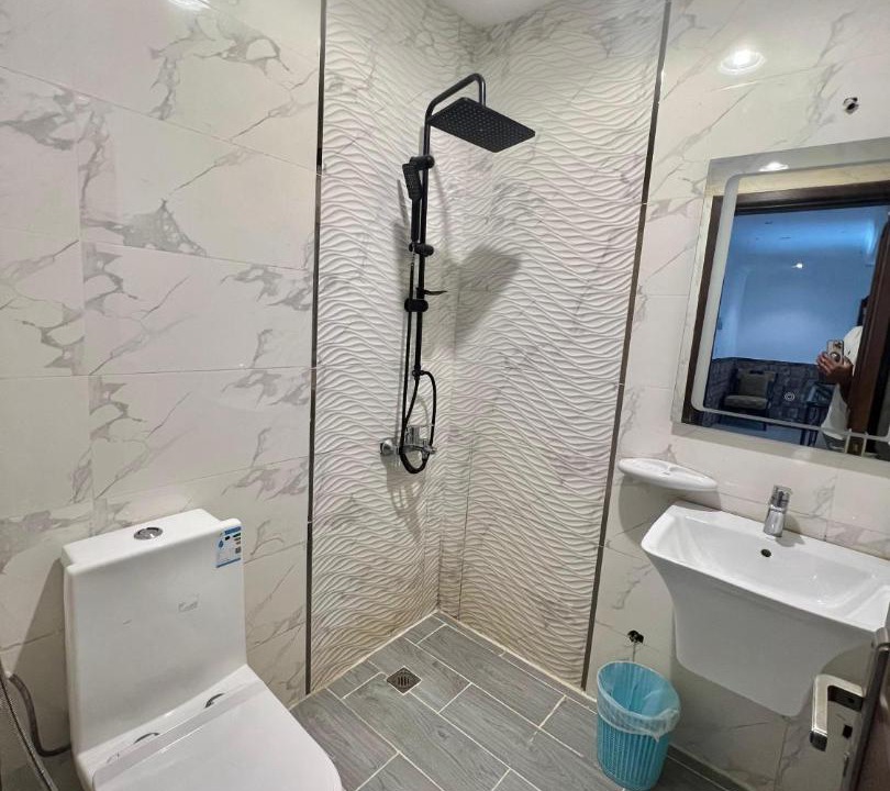 Photo of Bathroom in Durrat Al-Arous