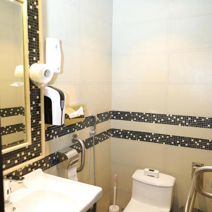 Photo of Bathroom in Al Izdihar