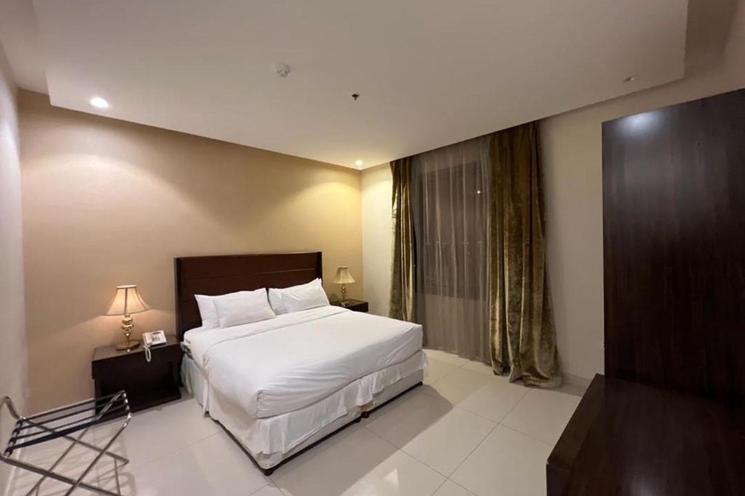 Photo of Bedroom in King Abdul Aziz Road