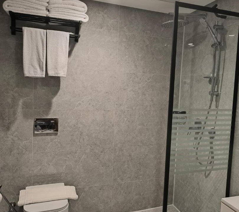 Photo of Bathroom in 60th Street