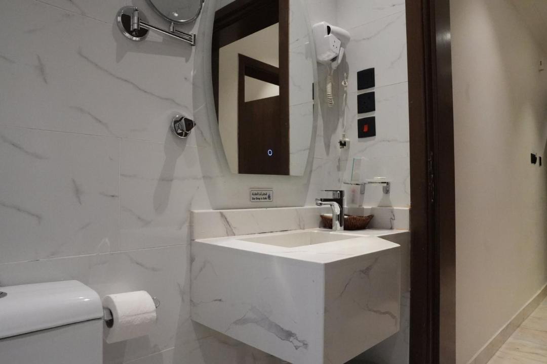 Photo of Bathroom in Hera Street