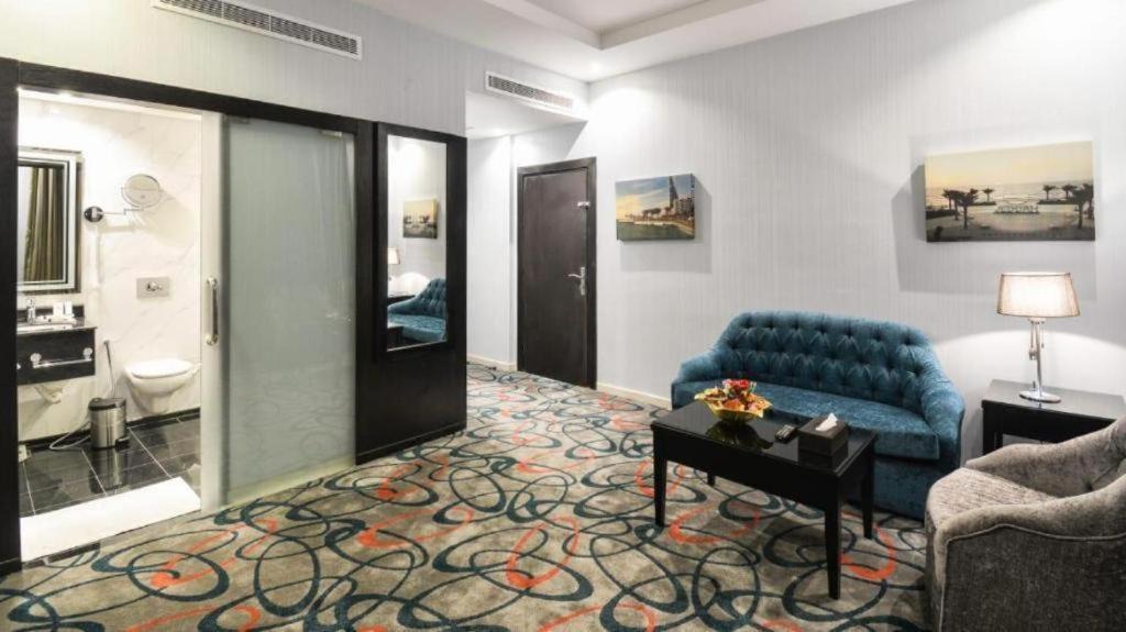 Photo of Livingroom in Al-Hamra'a