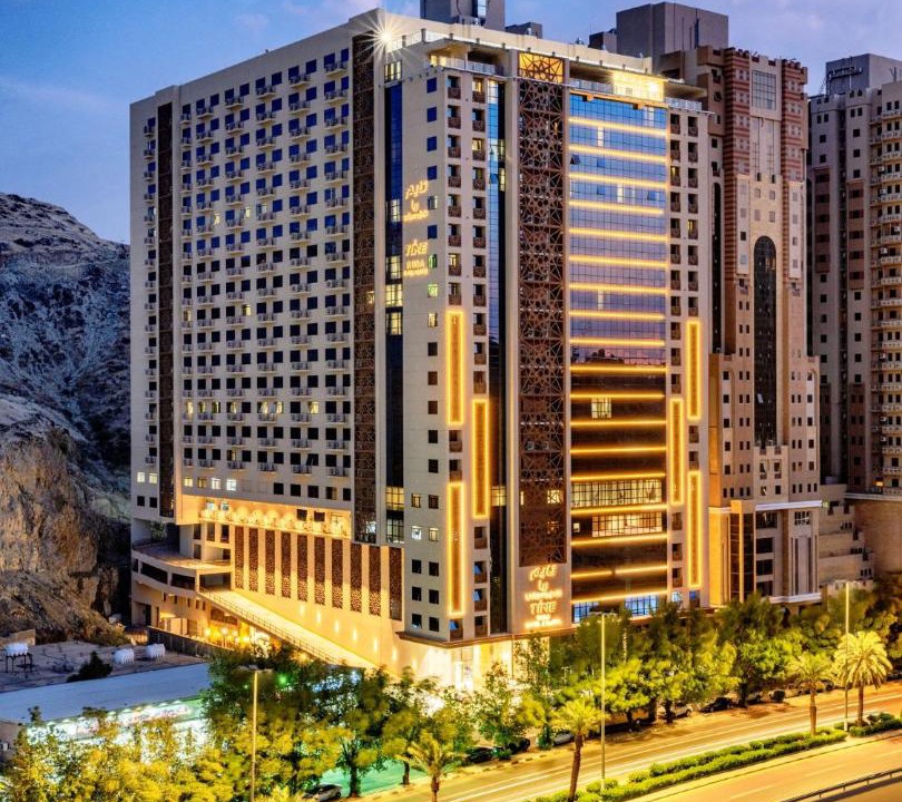 Photo of Buildings in Mecca