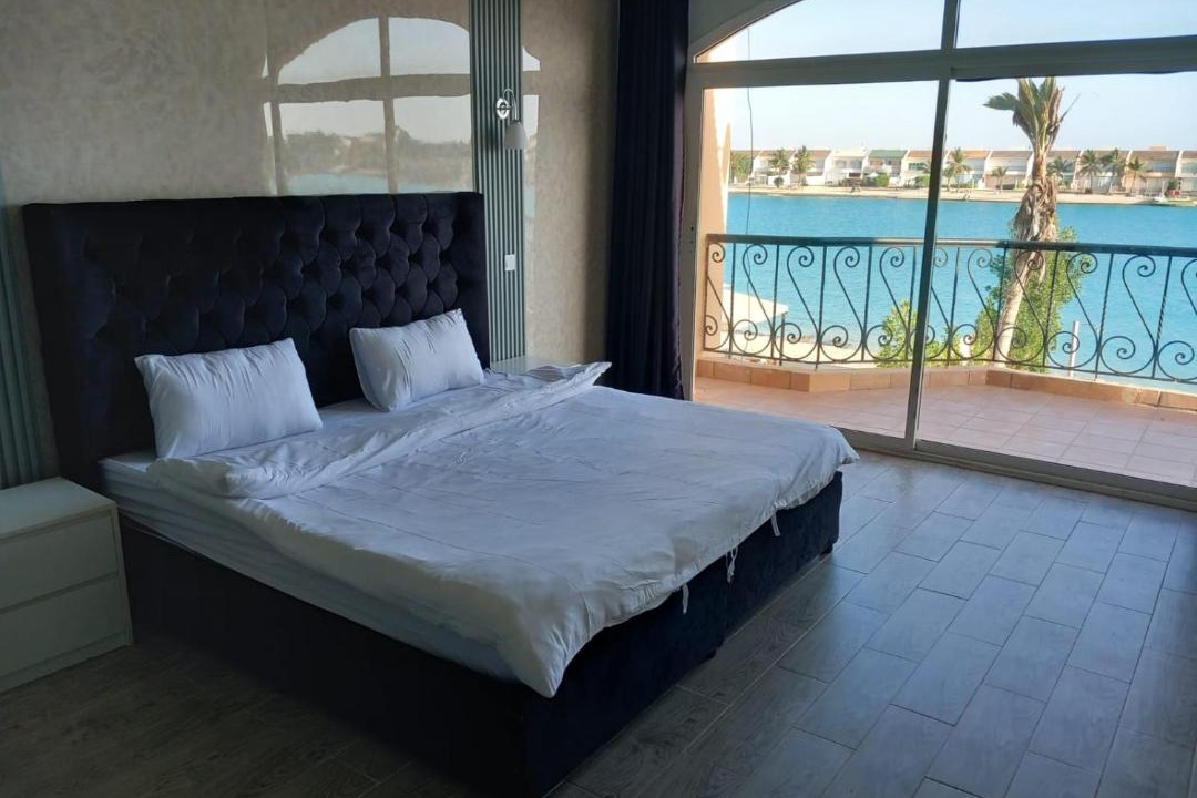 Photo of Bedroom in Durrat Al-Arous