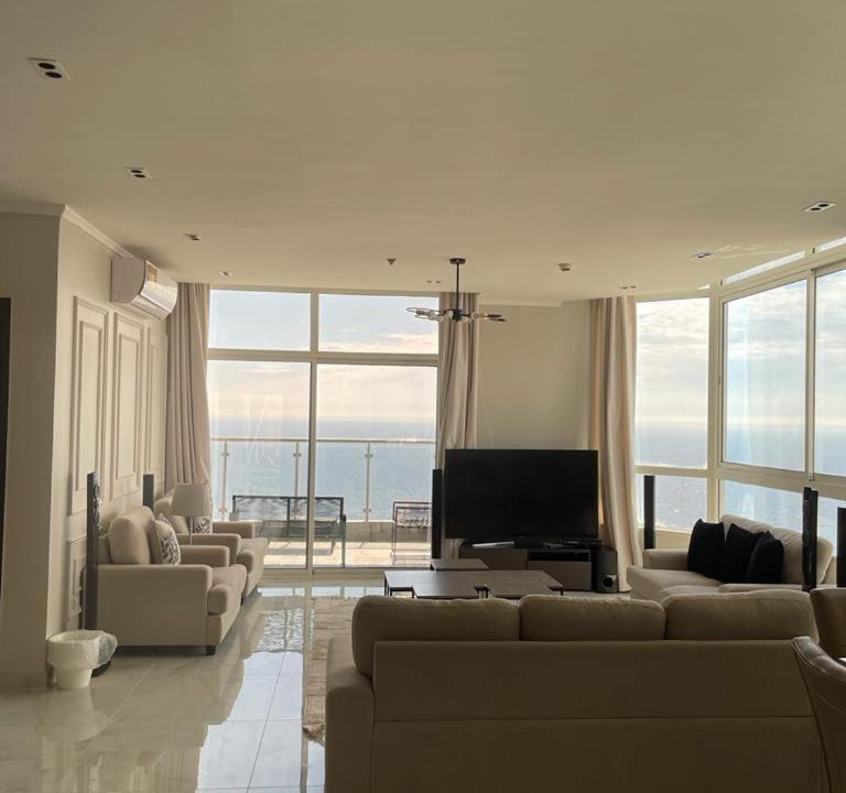 Photo of Livingroom in Ash Shati