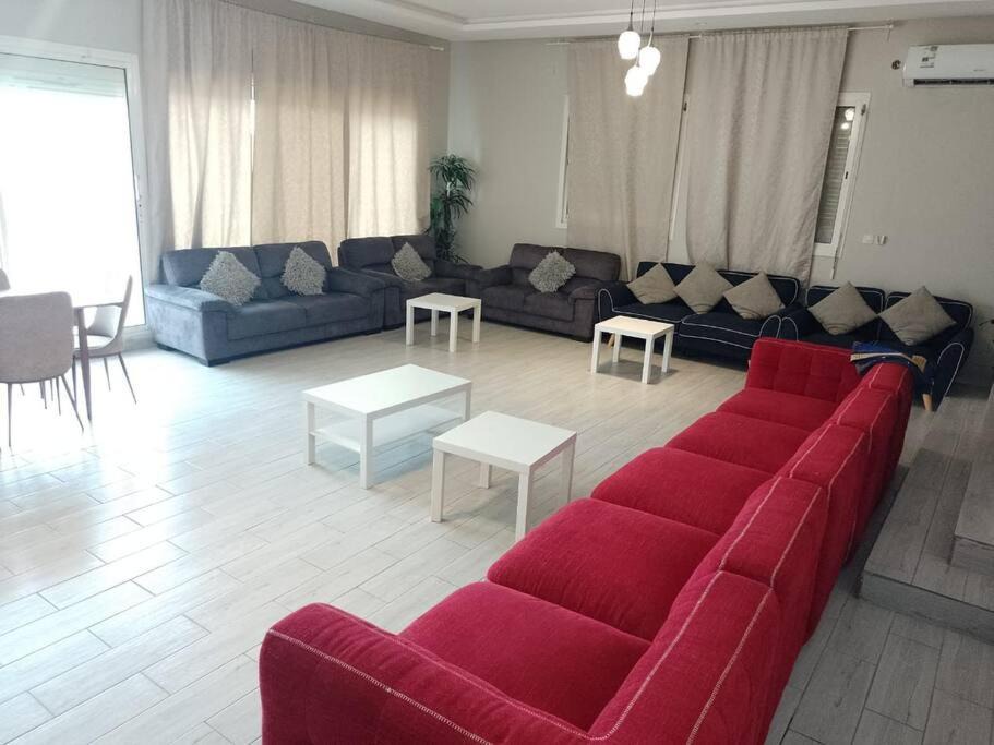 Photo of Livingroom in Durrat Al-Arous