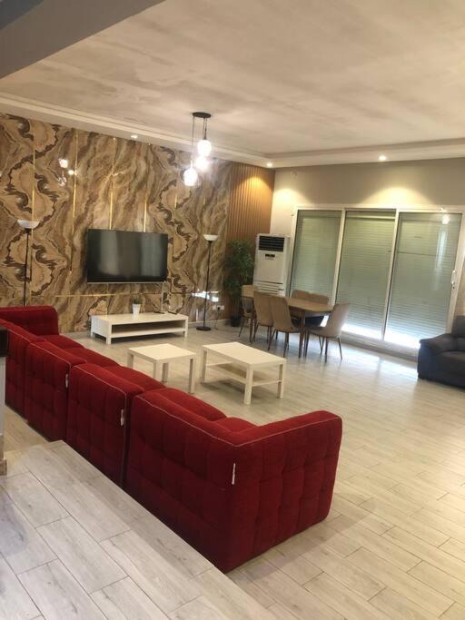 Photo of Livingroom in Durrat Al-Arous