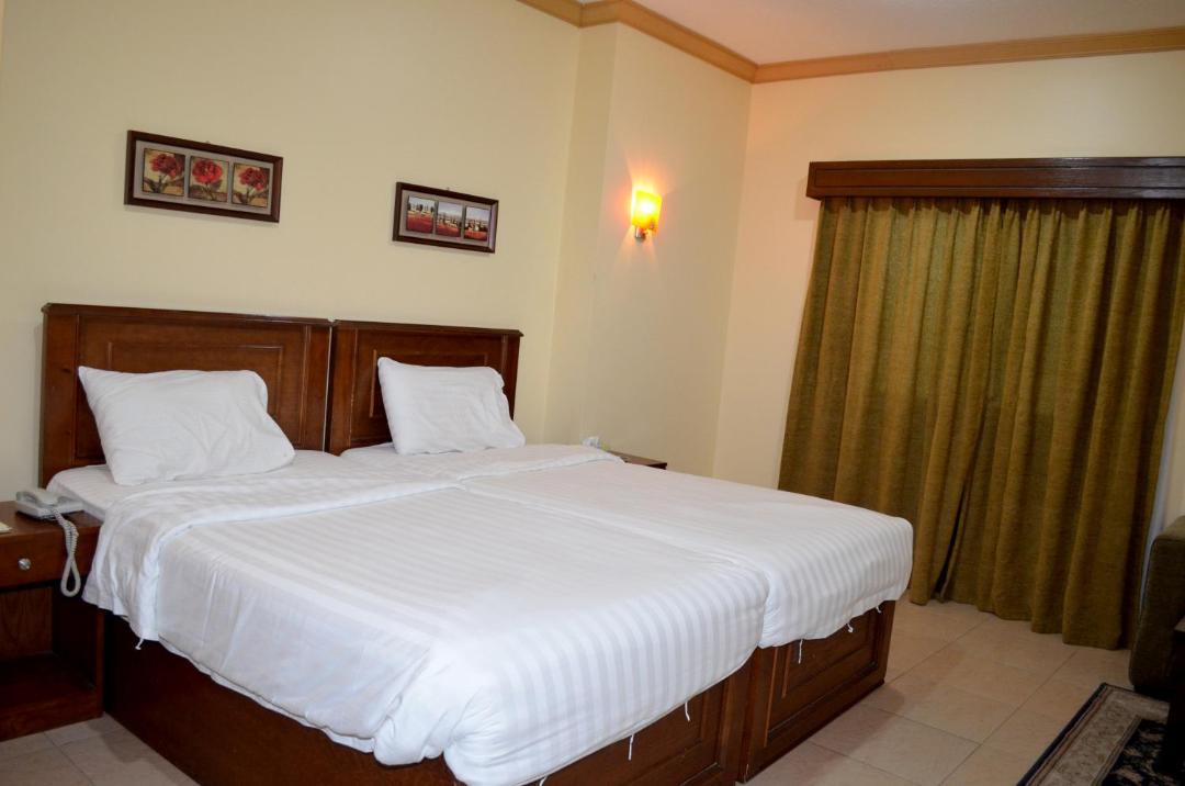 Photo of Bedroom in 60th Street