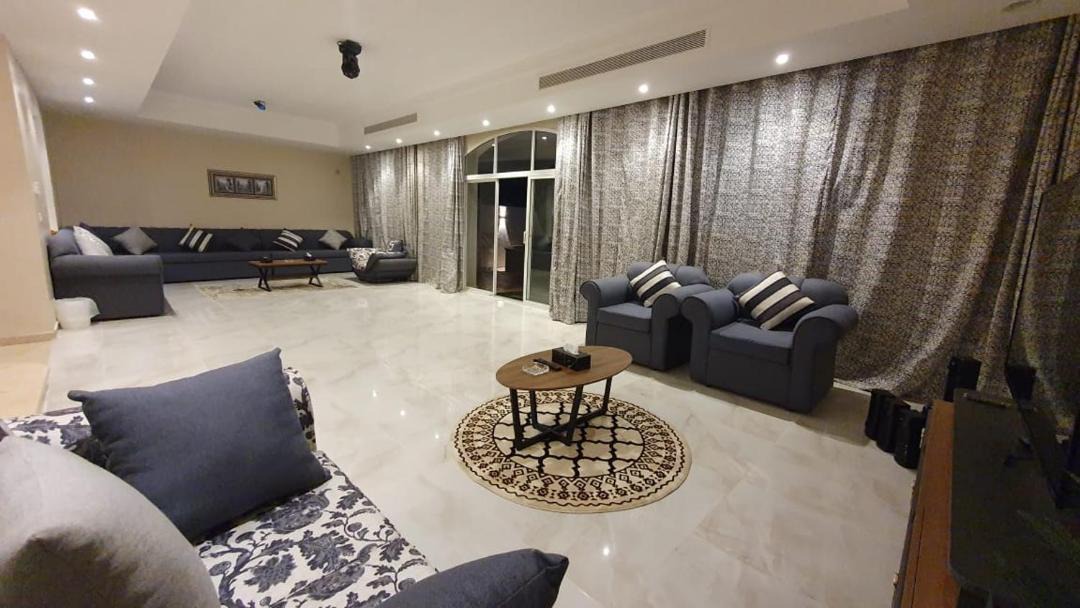 Photo of Livingroom in Dhahban