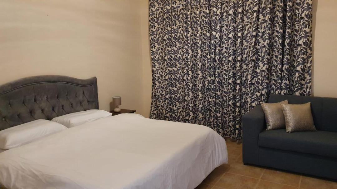 Photo of Bedroom in Dhahban