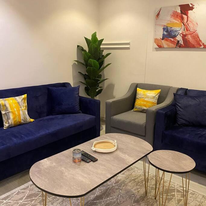Photo of Livingroom in Sari Street