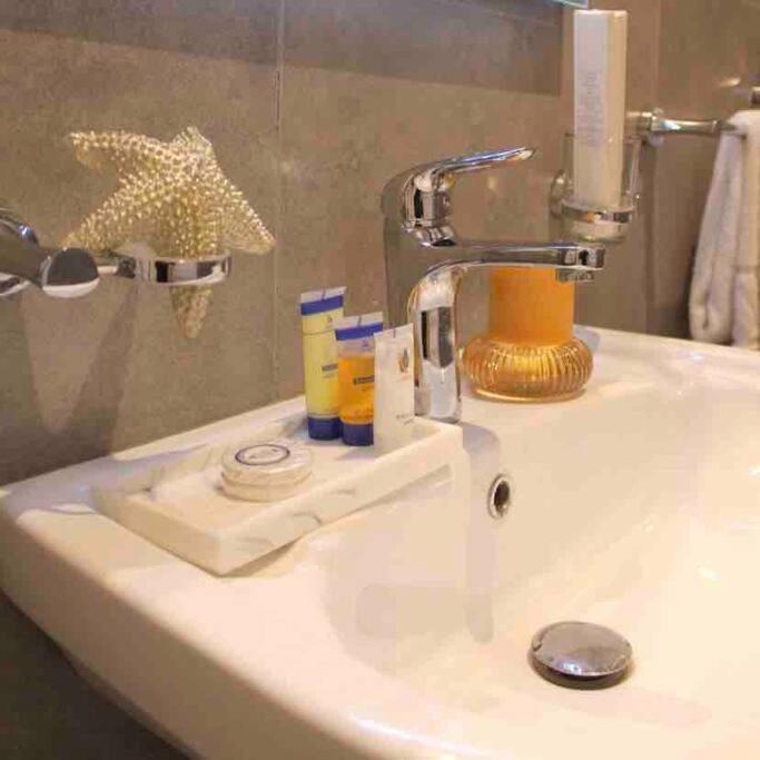 Photo of Bathroom in Sari Street