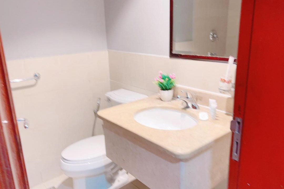 Photo of Bathroom in Bay La Sun