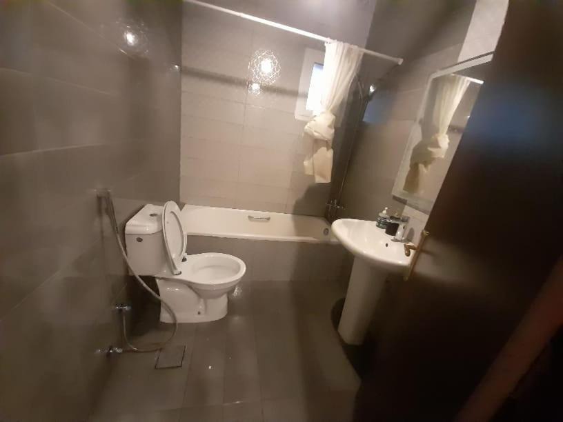 Photo of Bathroom in Durrat Al-Arous