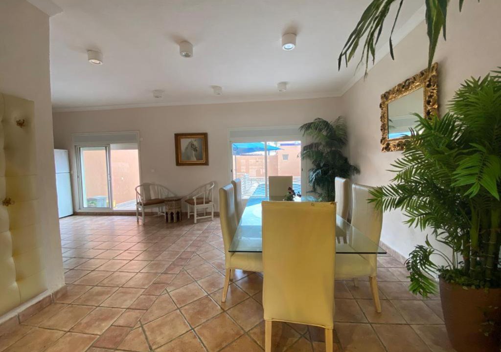 Photo of Livingroom in Durrat Al-Arous