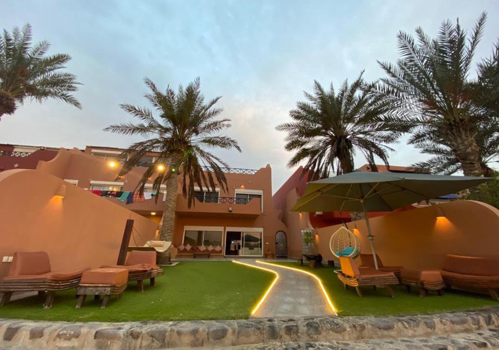 Photo of Buildings in Durrat Al-Arous